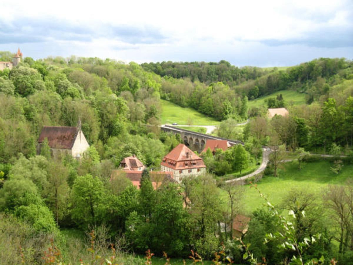 Herrnmuehle - Pension & Ferienwohnungen Rothenburg ob der Tauber Exteriör bild