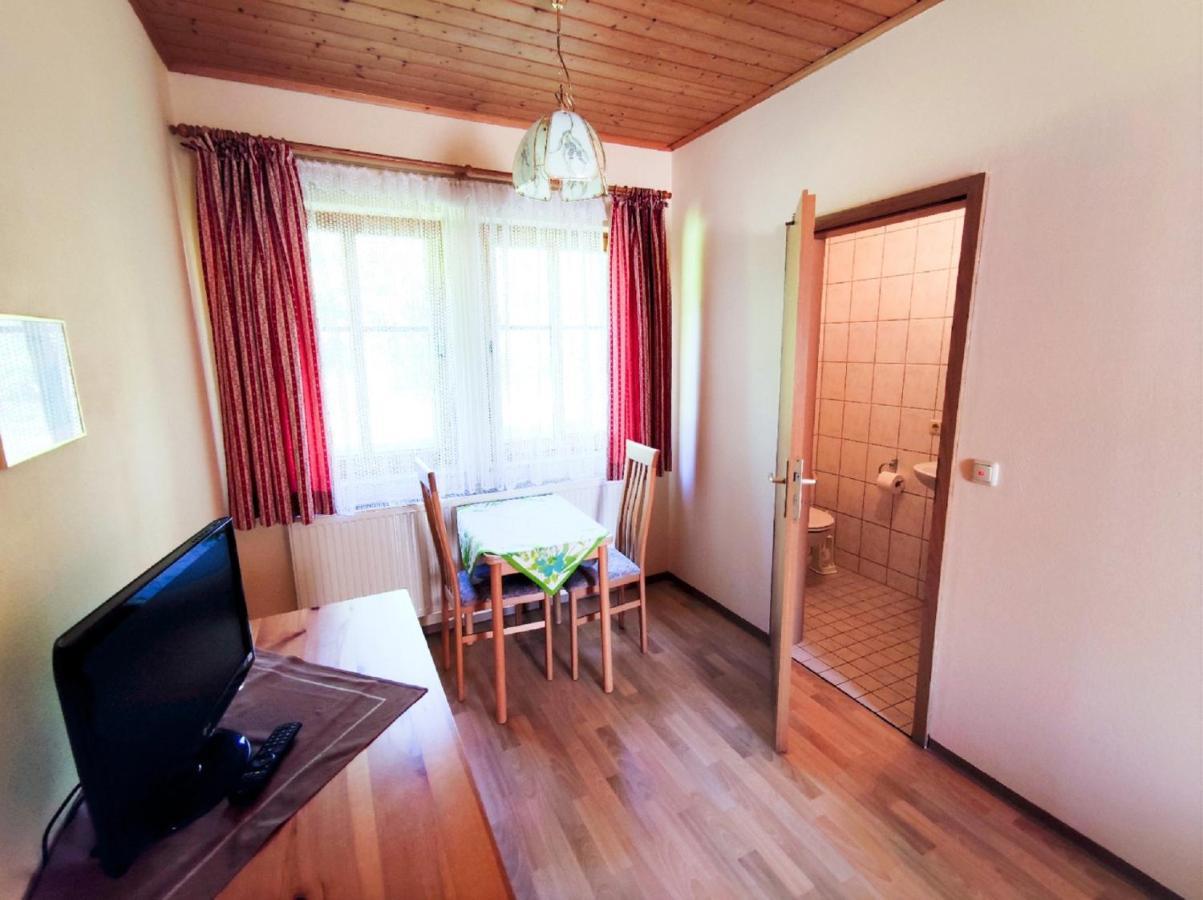 Herrnmuehle - Pension & Ferienwohnungen Rothenburg ob der Tauber Exteriör bild